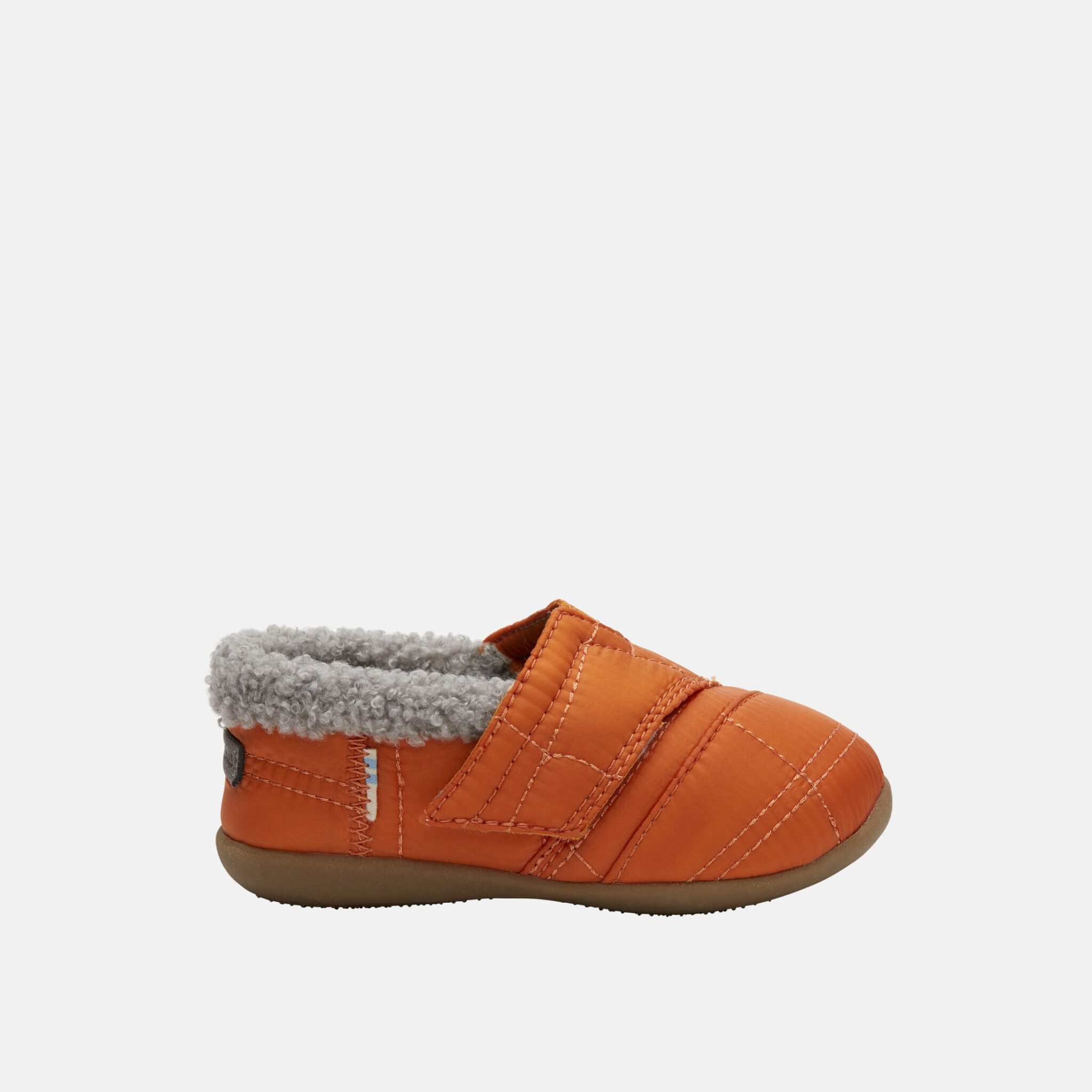 Dětské oranžové pantofle TOMS Tiny House Slipper