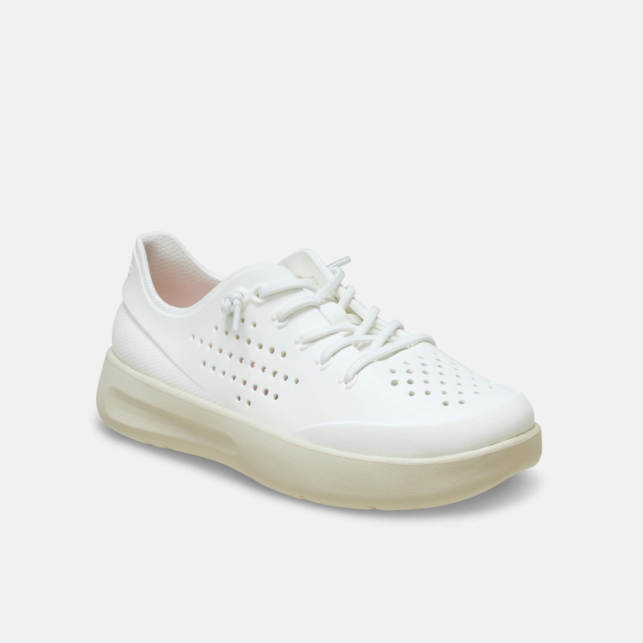 InMotion Pacer W White