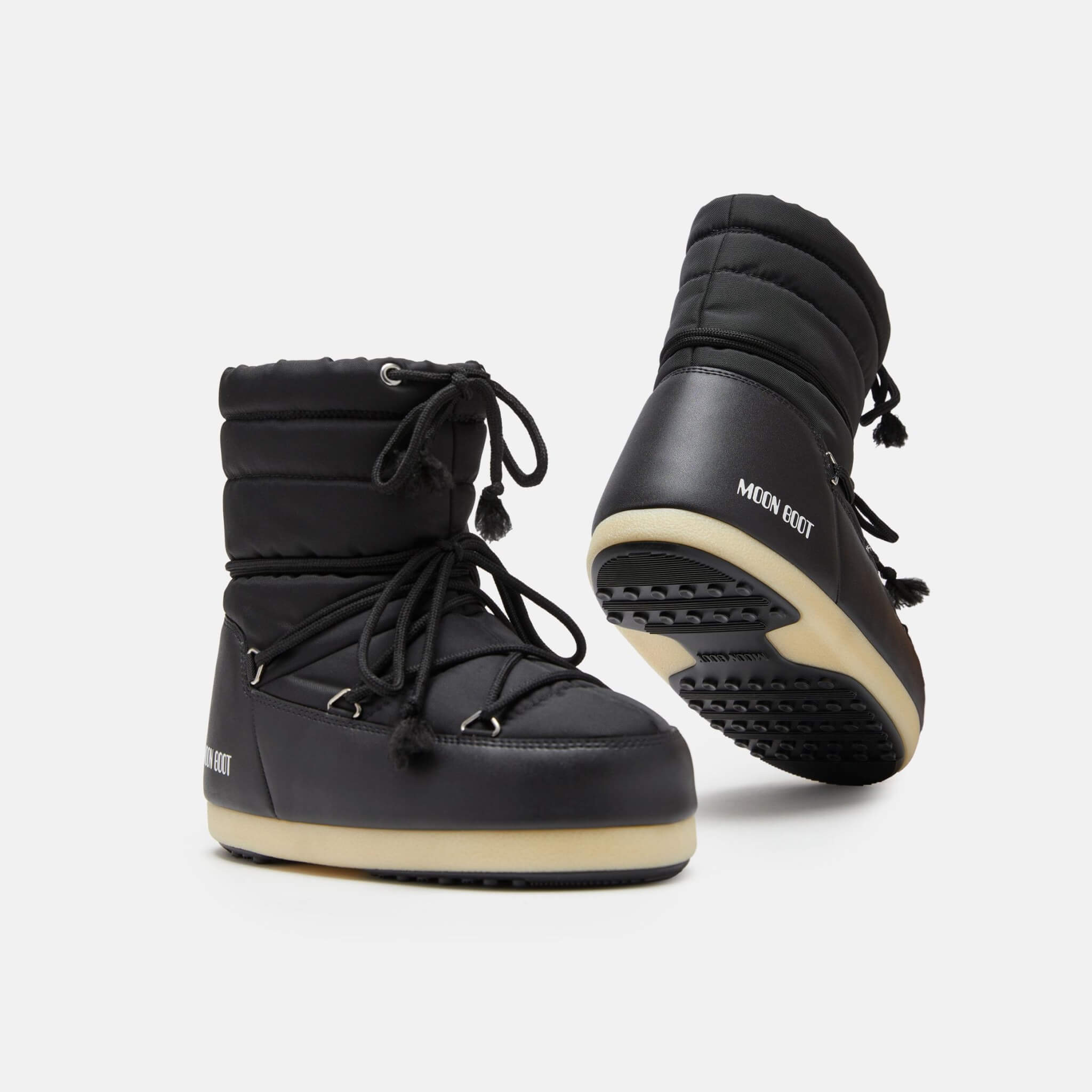 Dámské černé sněhule Moon Boot Evx Light Nylon