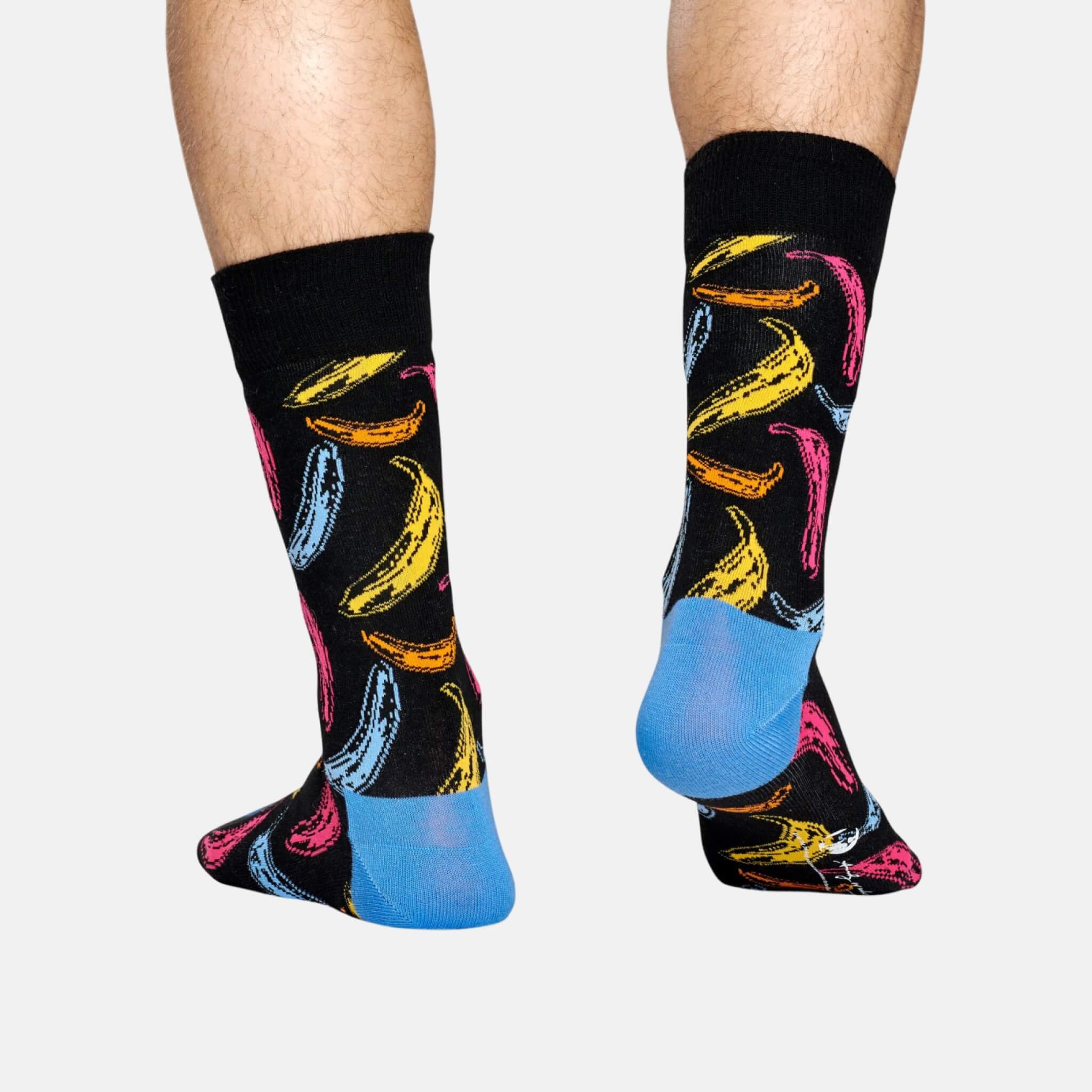 Černé ponožky s barevnými banány z kolekce Happy Socks x Andy Warhol, vzor Banana